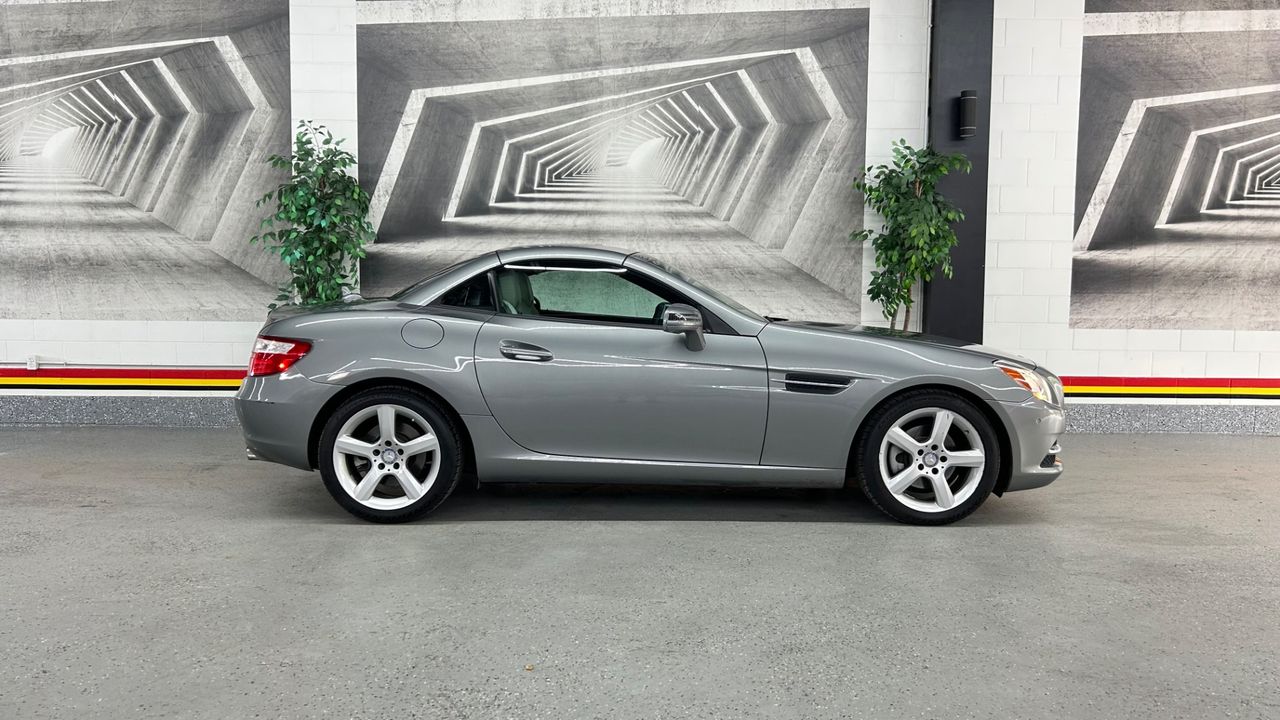 2013 Mercedes-Benz SLK