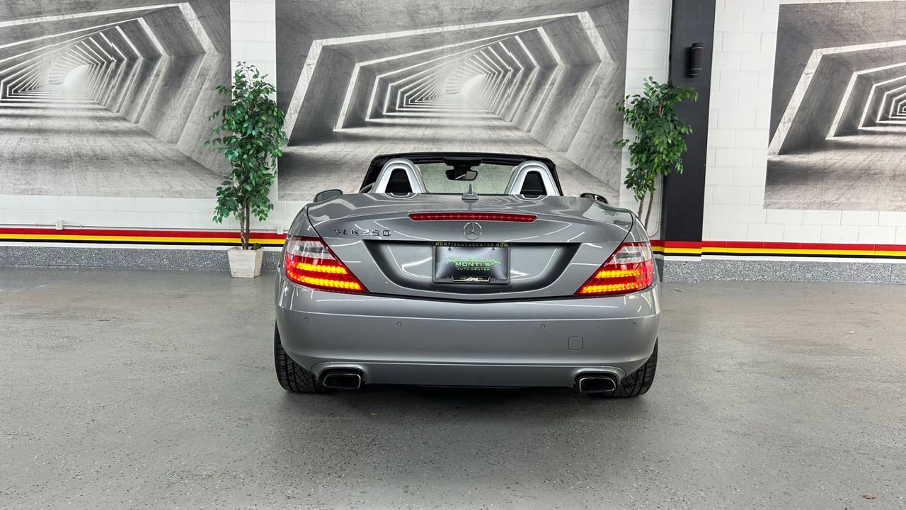 2013 Mercedes-Benz SLK