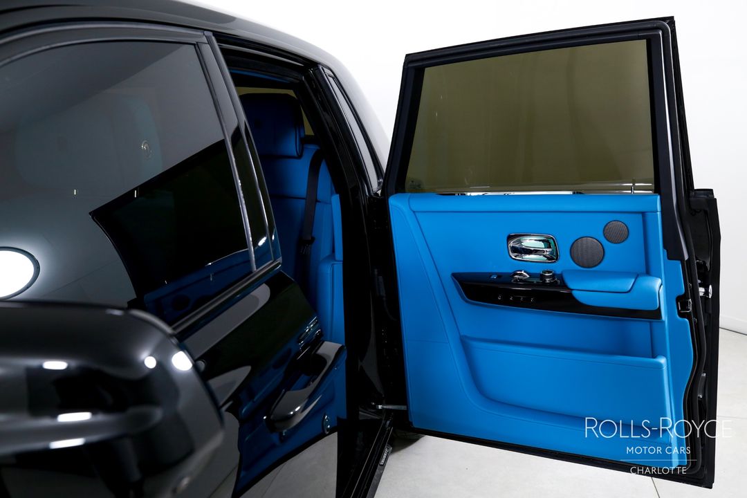 2025 Rolls-Royce Phantom