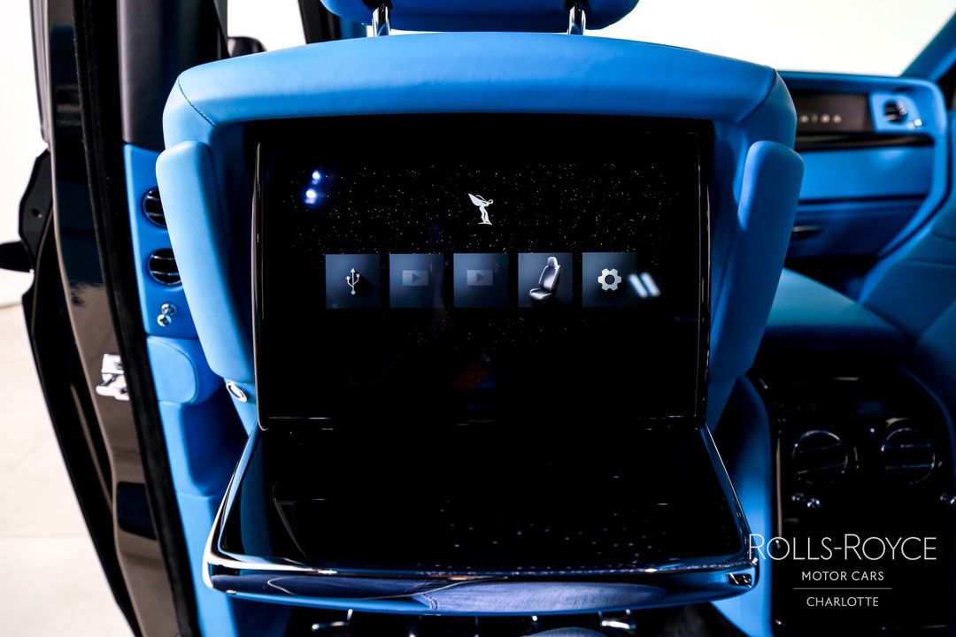 2025 Rolls-Royce Phantom