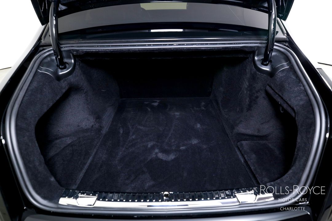 2025 Rolls-Royce Phantom