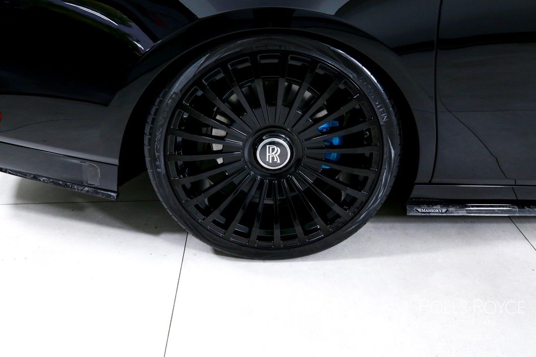 2025 Rolls-Royce Phantom