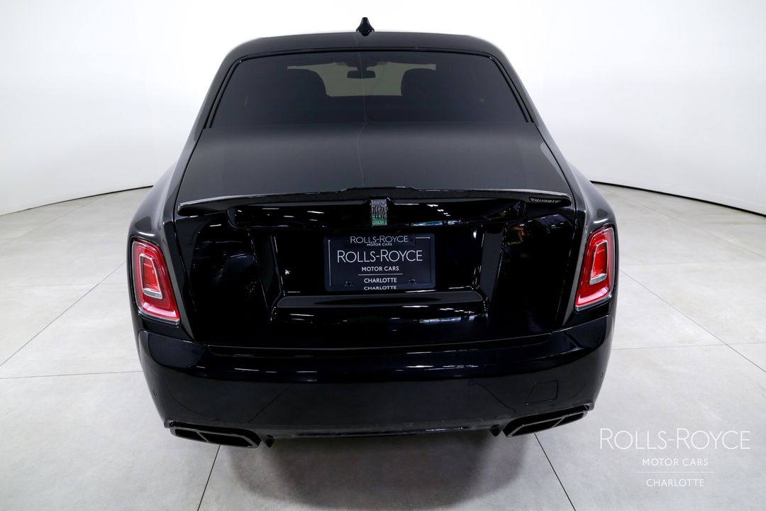 2025 Rolls-Royce Phantom