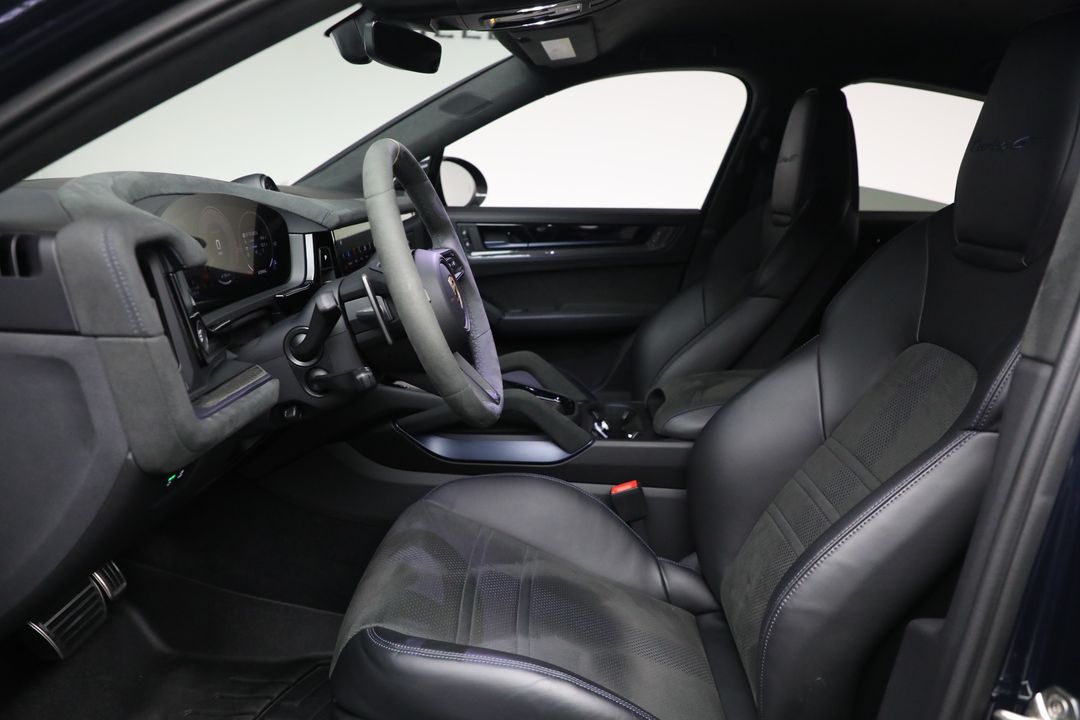2024 Porsche Cayenne