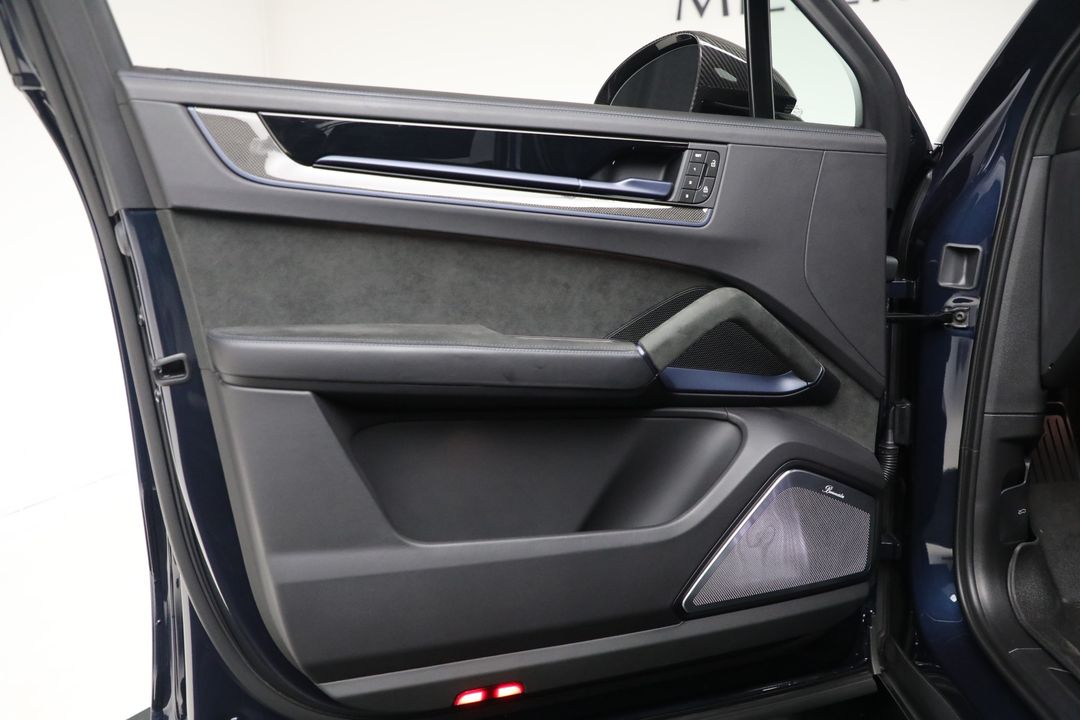 2024 Porsche Cayenne