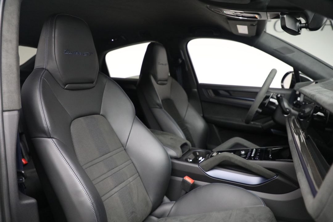 2024 Porsche Cayenne