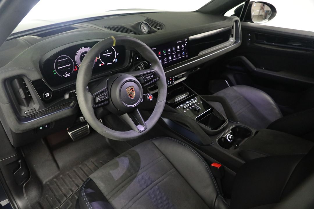 2024 Porsche Cayenne