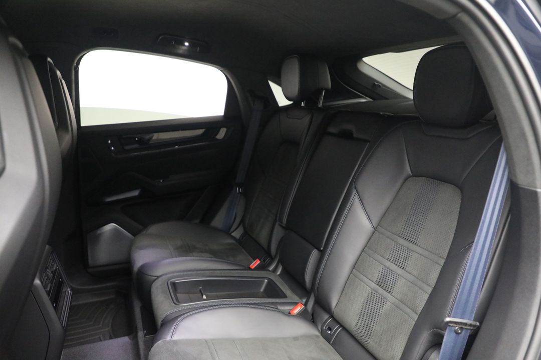 2024 Porsche Cayenne
