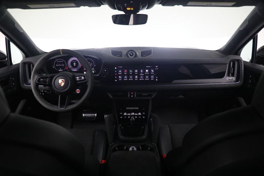 2024 Porsche Cayenne