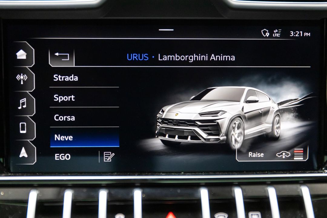 2021 Lamborghini Urus