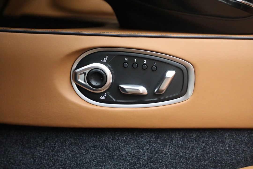 2026 Aston Martin Vantage