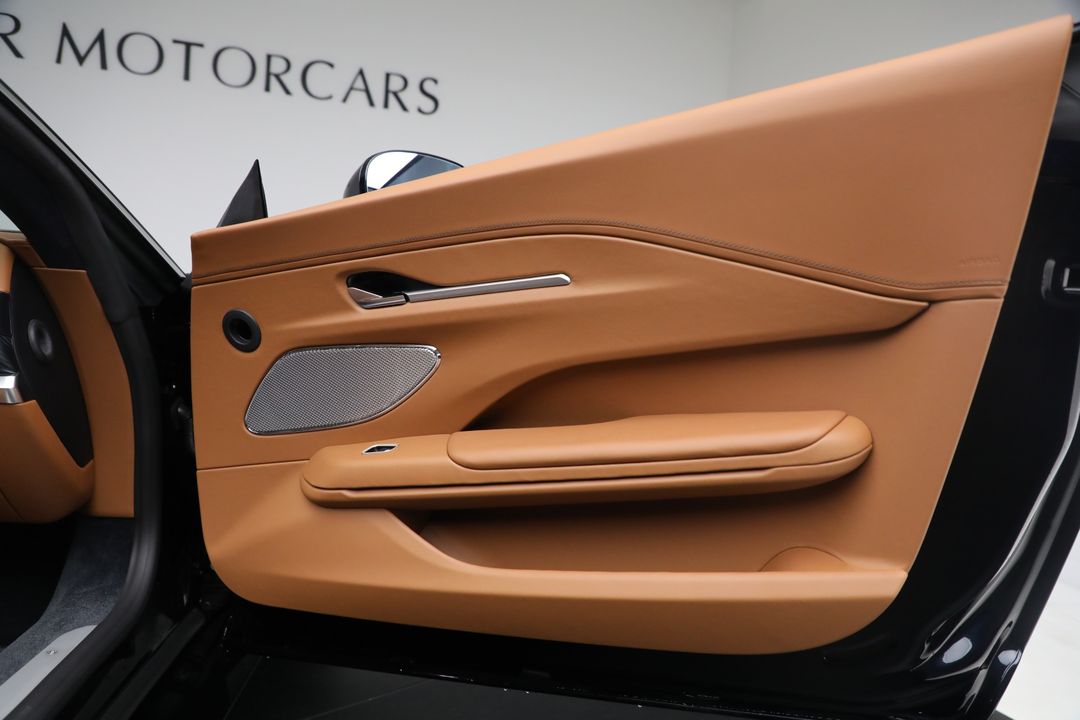 2026 Aston Martin Vantage