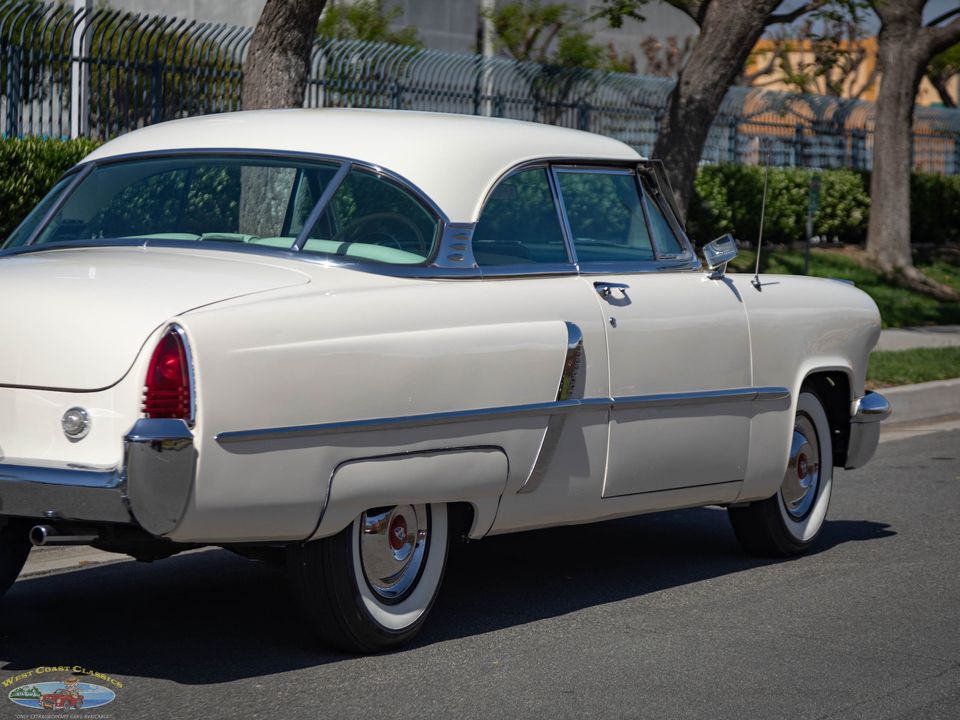 1952 Lincoln Cosmopolitan Sport Coupe