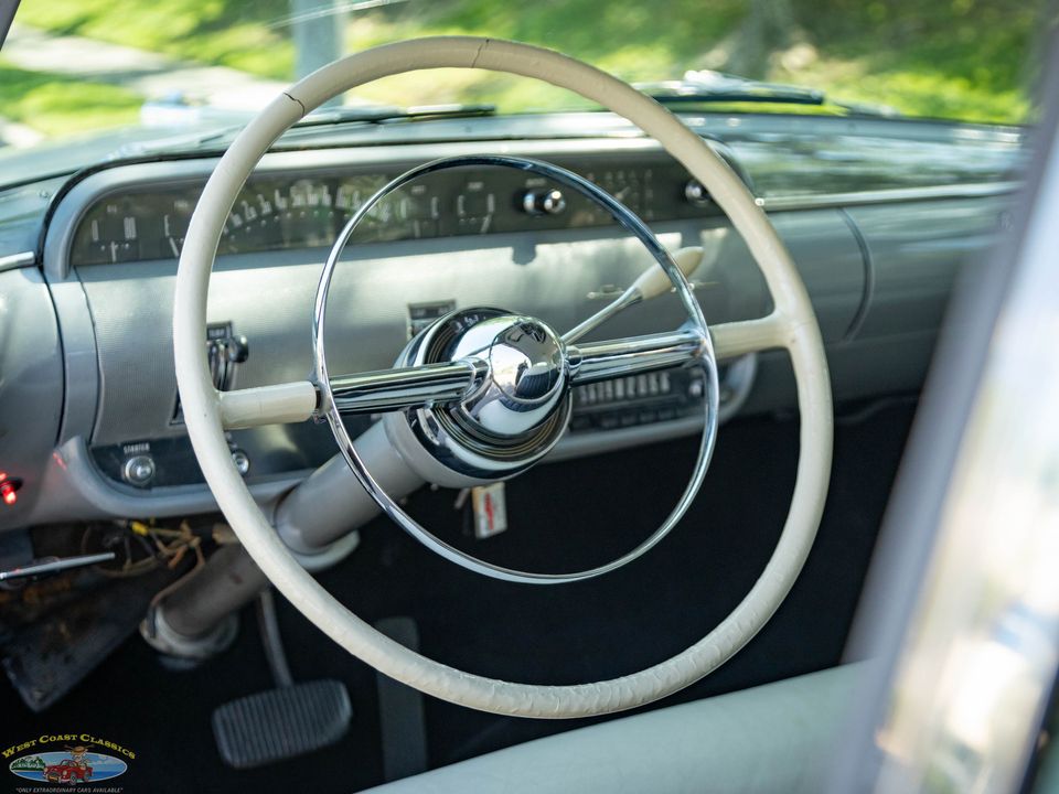1952 Lincoln Cosmopolitan Sport Coupe