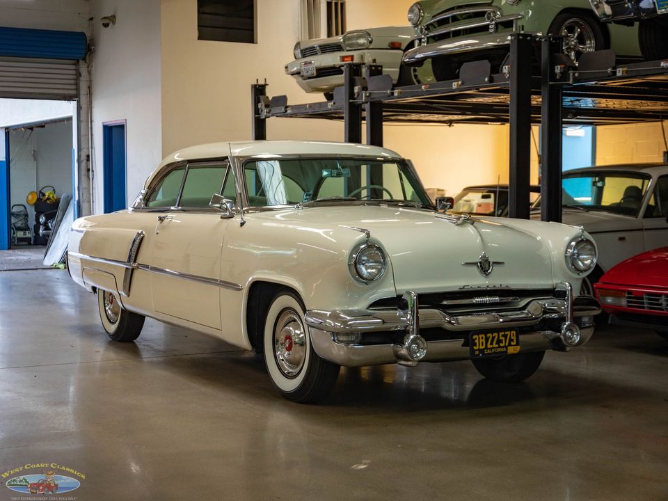 1952 Lincoln Cosmopolitan Sport Coupe