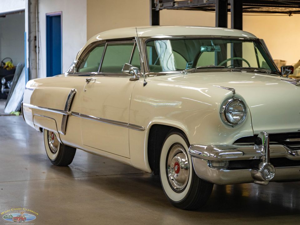 1952 Lincoln Cosmopolitan Sport Coupe