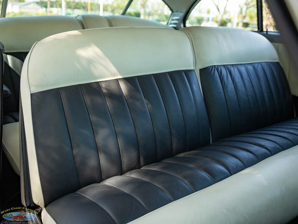 1952 Lincoln Cosmopolitan Sport Coupe