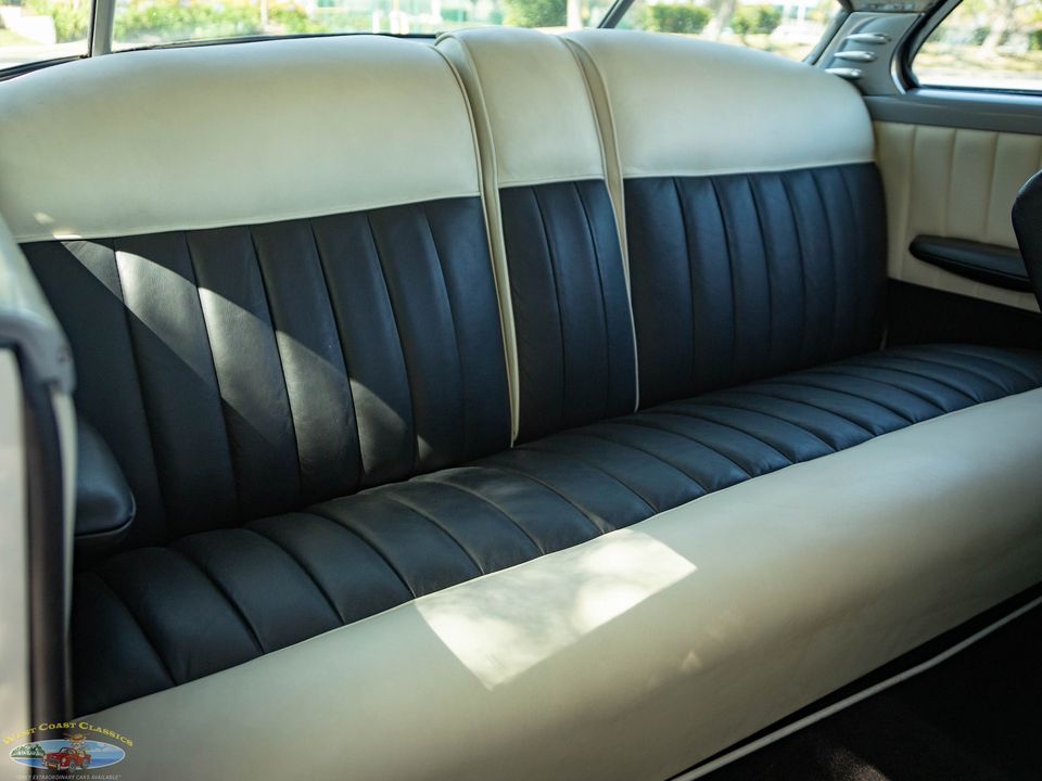 1952 Lincoln Cosmopolitan Sport Coupe