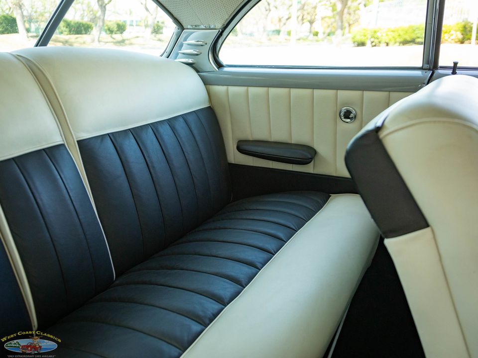 1952 Lincoln Cosmopolitan Sport Coupe