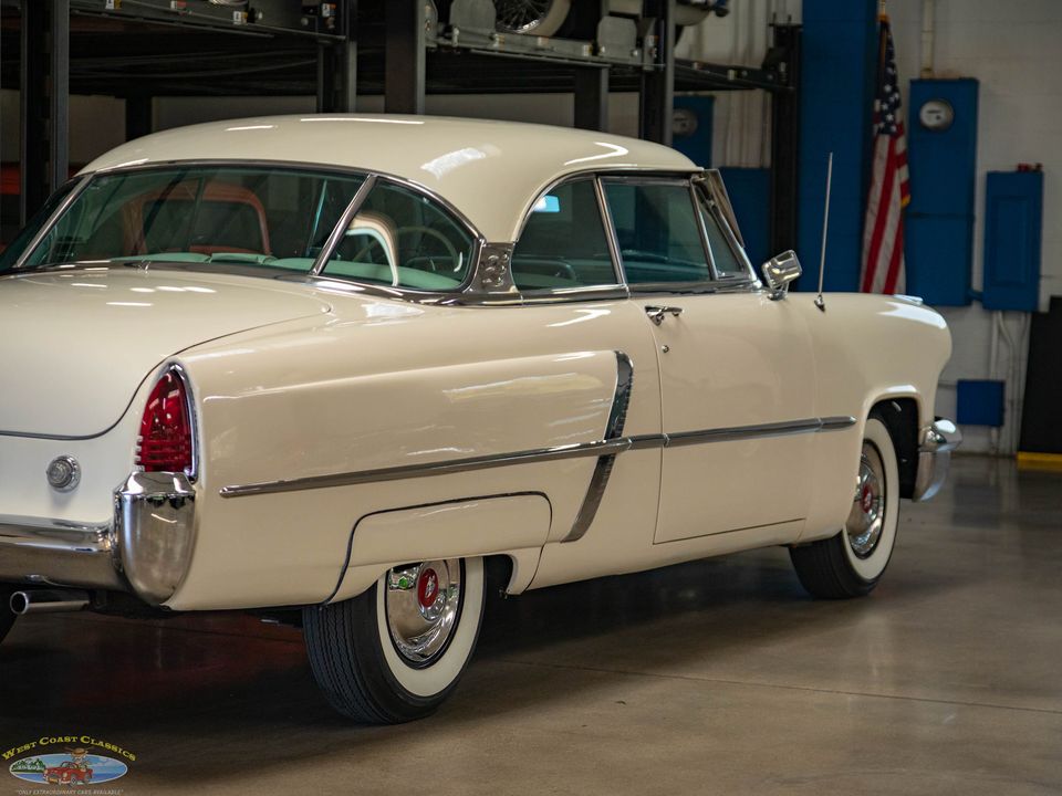 1952 Lincoln Cosmopolitan Sport Coupe