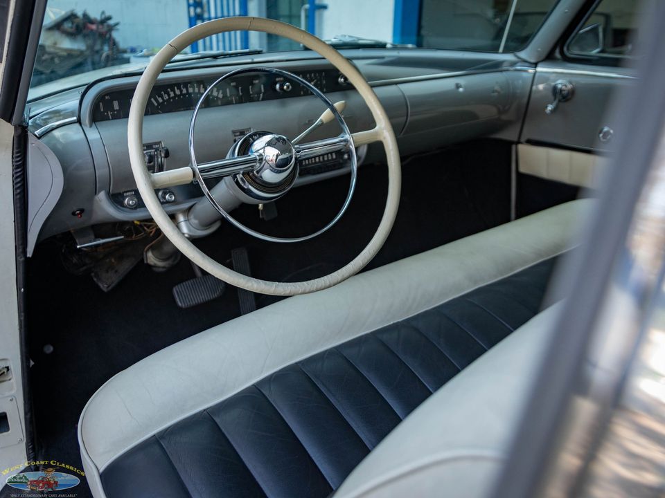1952 Lincoln Cosmopolitan Sport Coupe