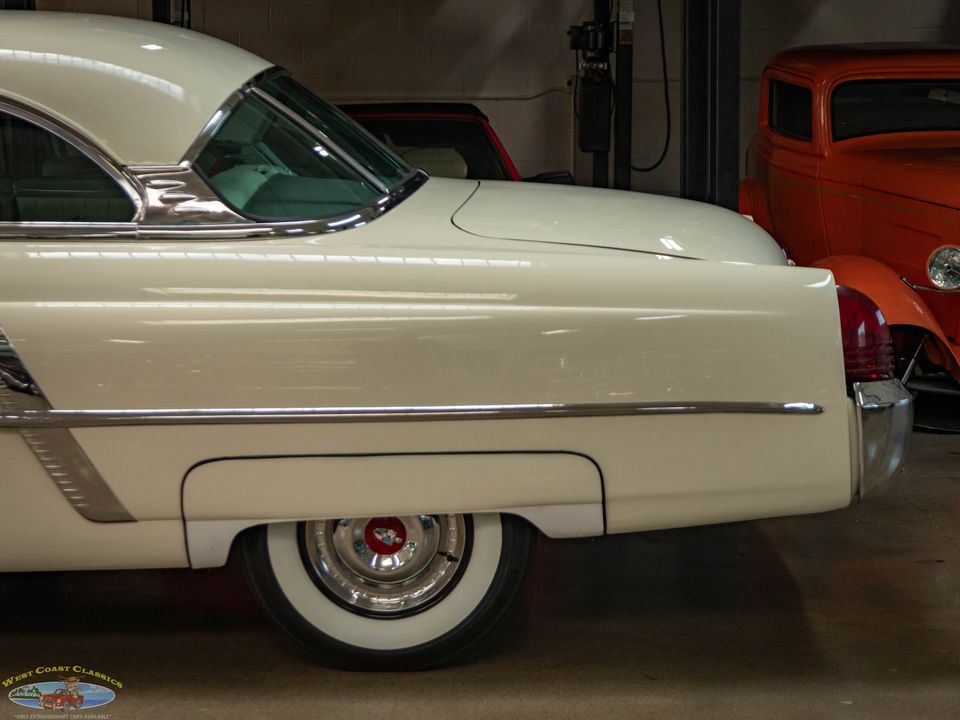 1952 Lincoln Cosmopolitan Sport Coupe