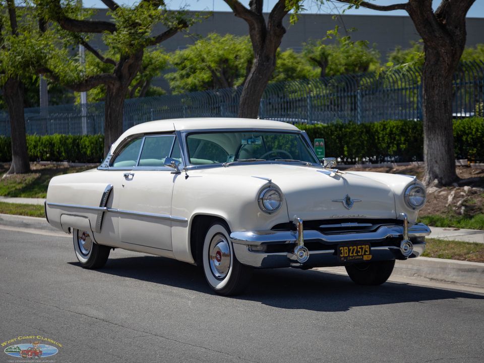 1952 Lincoln Cosmopolitan Sport Coupe