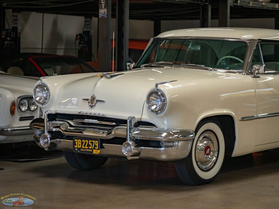 1952 Lincoln Cosmopolitan Sport Coupe