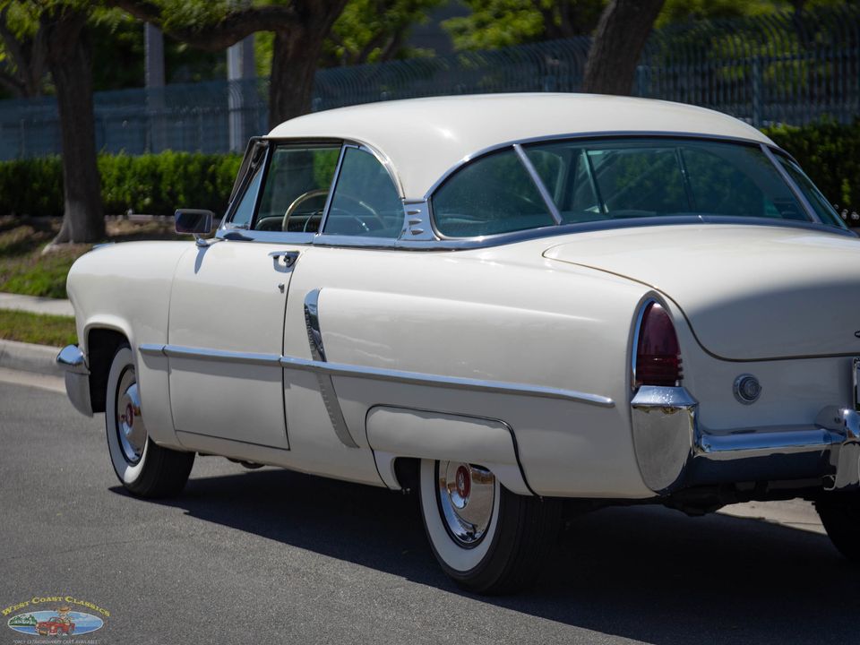 1952 Lincoln Cosmopolitan Sport Coupe