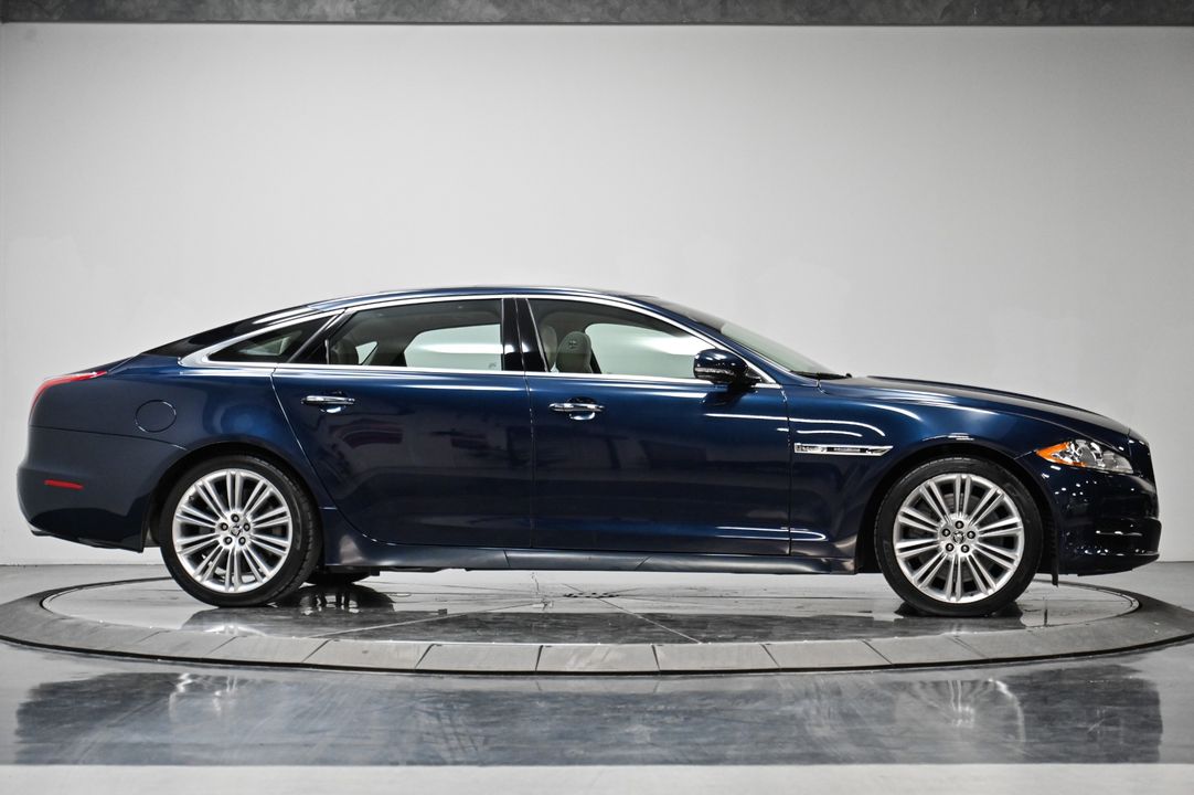 2012 Jaguar XJ
