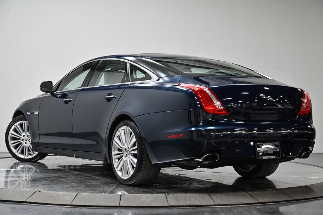 2012 Jaguar XJ