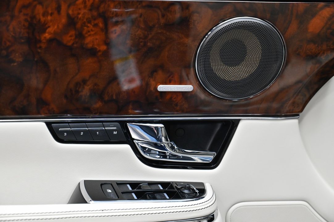 2012 Jaguar XJ
