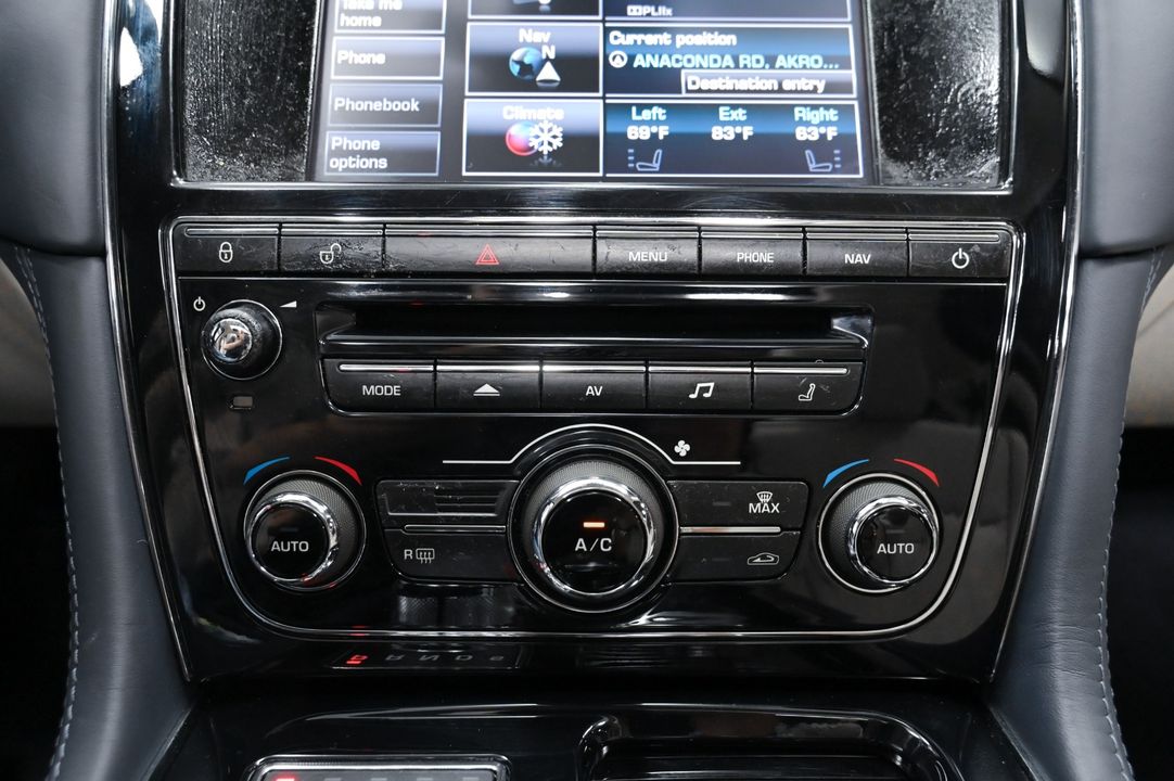 2012 Jaguar XJ
