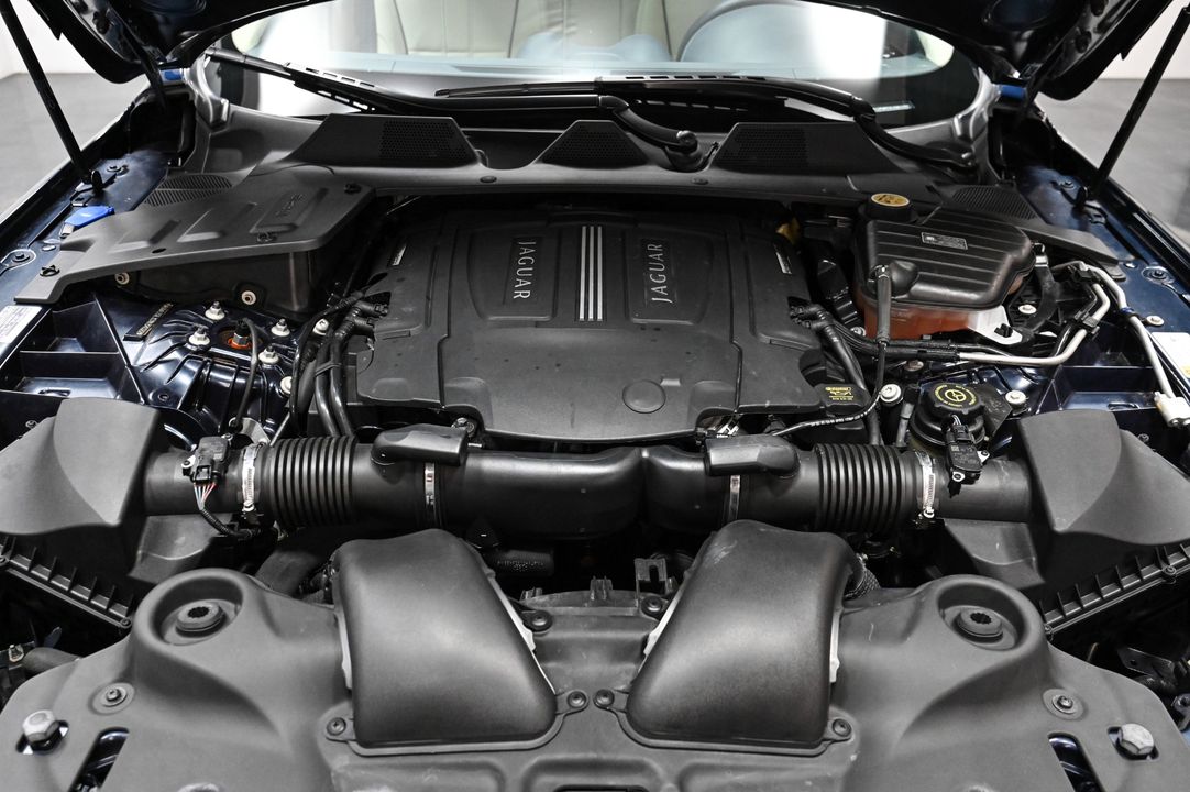 2012 Jaguar XJ