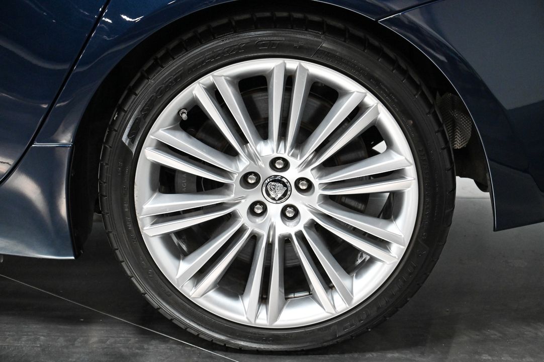 2012 Jaguar XJ