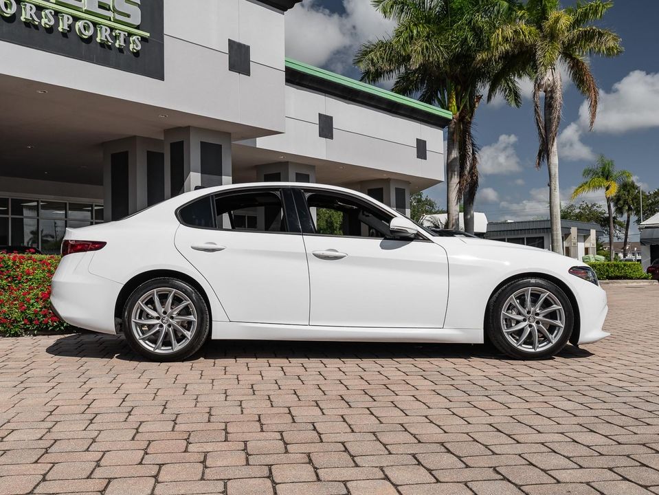 2023 Alfa Romeo Giulia