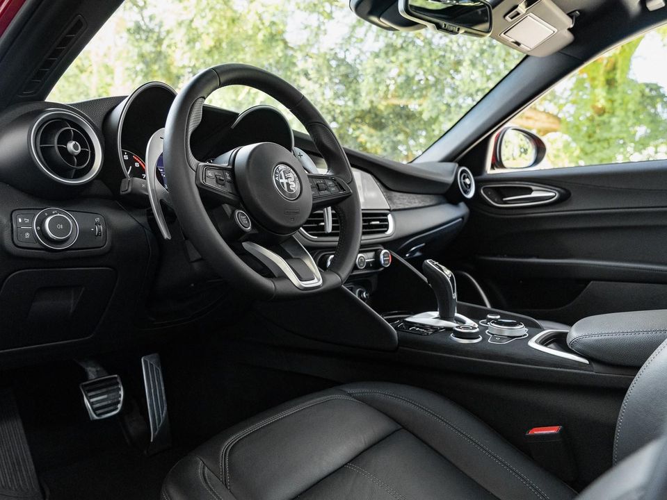 2023 Alfa Romeo Giulia