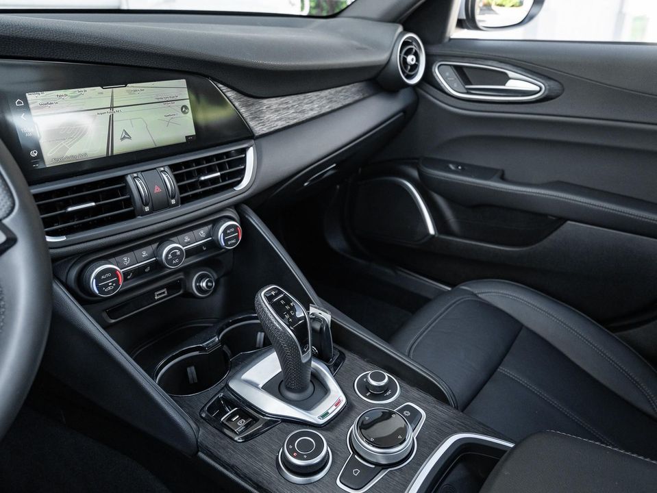2023 Alfa Romeo Giulia