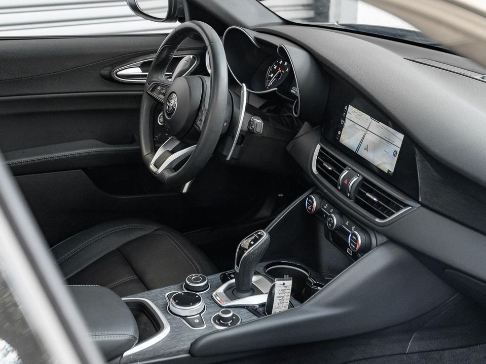 2023 Alfa Romeo Giulia