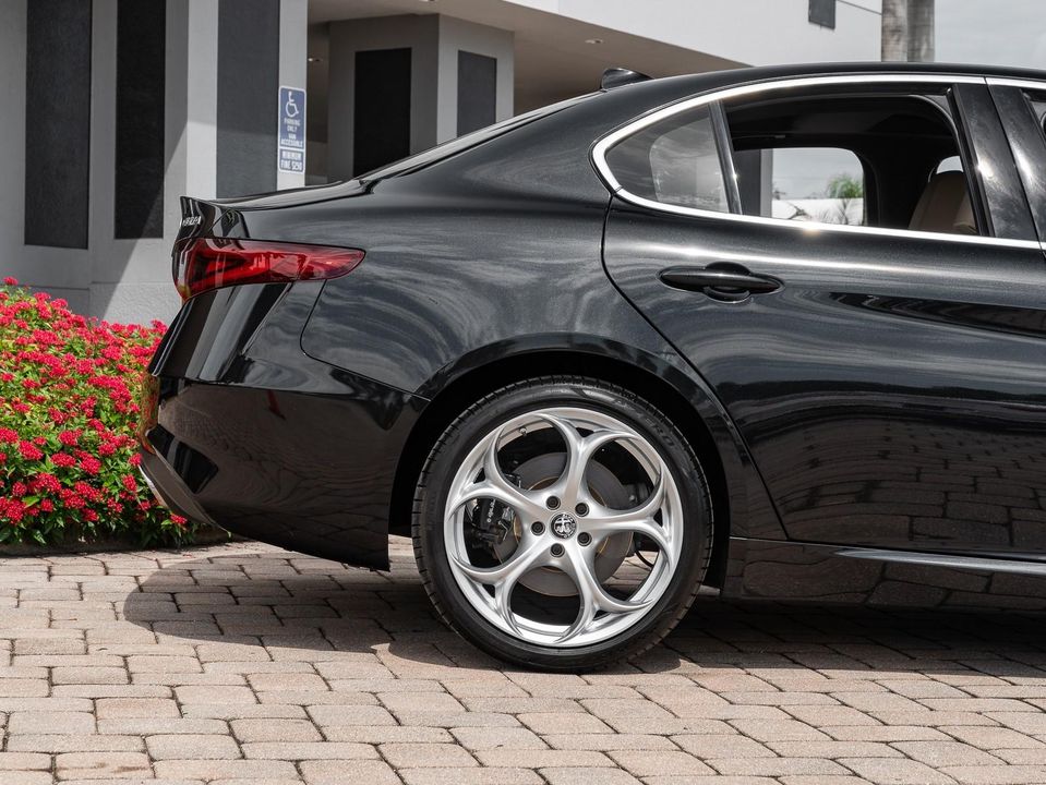 2023 Alfa Romeo Giulia