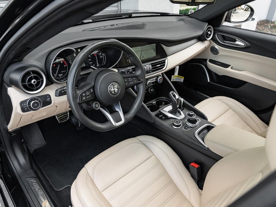 2023 Alfa Romeo Giulia