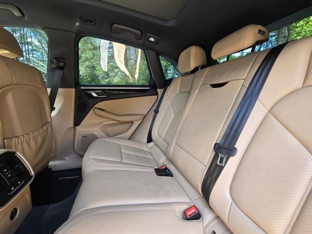 2019 Porsche Macan