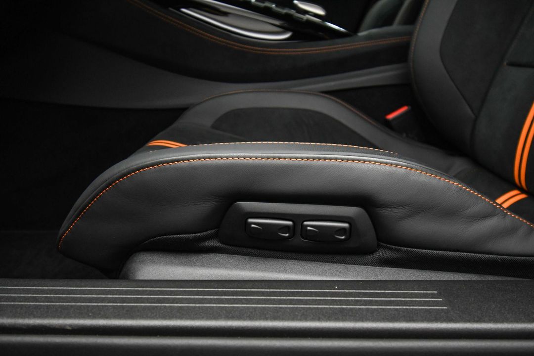 2021 Mercedes-Benz AMG   GT