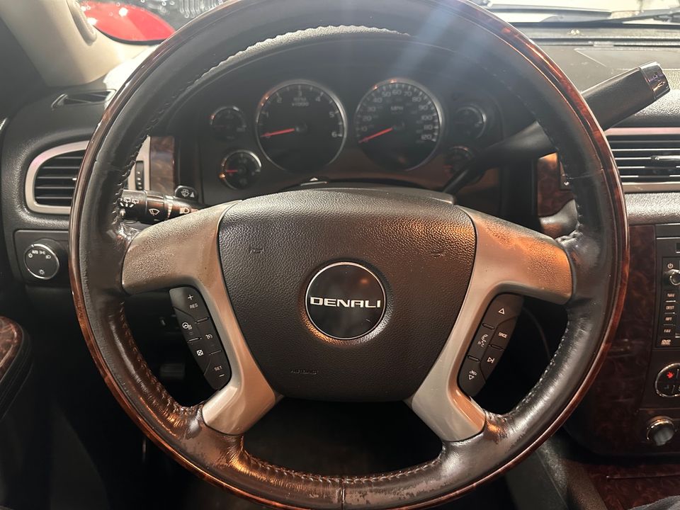 2011 GMC Yukon XL