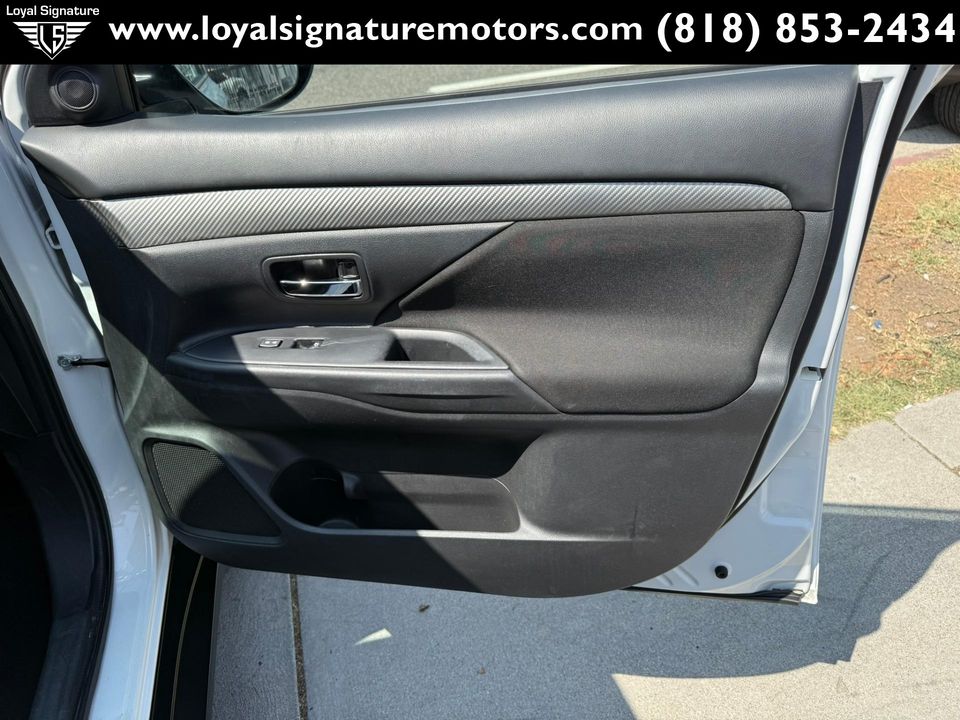 2017 Mitsubishi Outlander