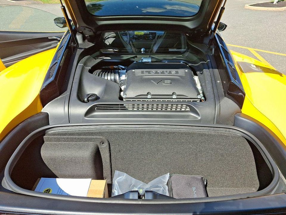 2025 Lotus Emira