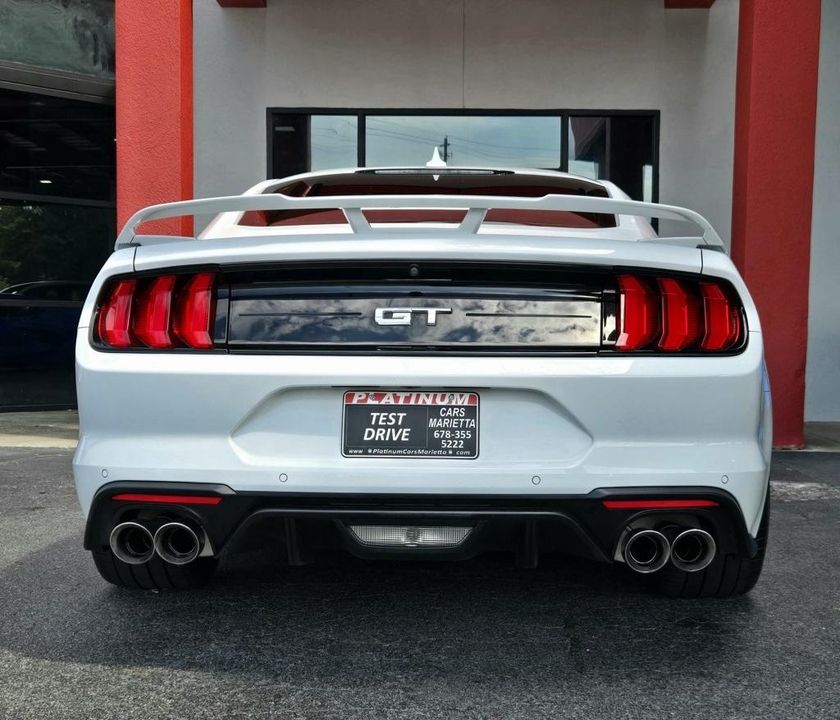 2022 Ford Mustang