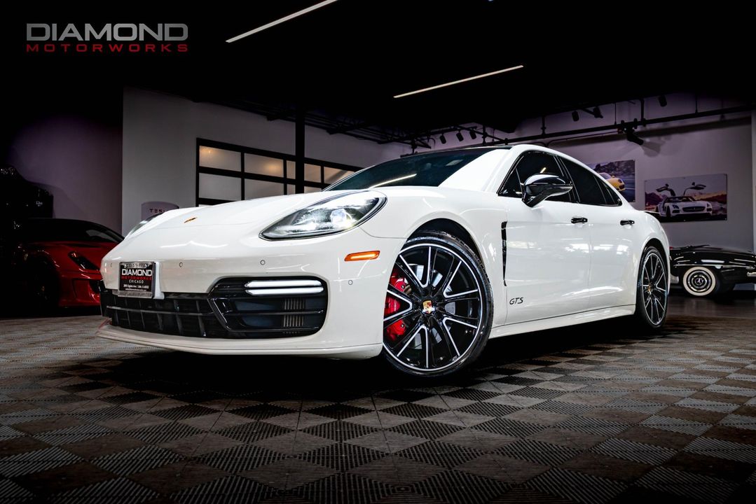 2019 Porsche Panamera