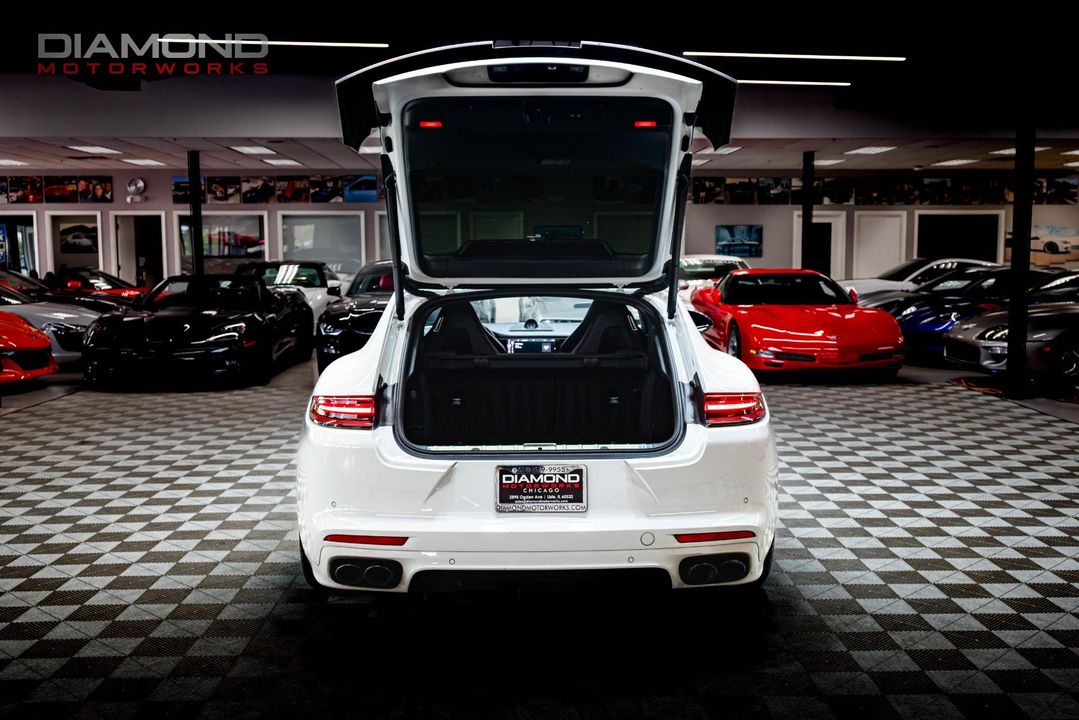 2019 Porsche Panamera