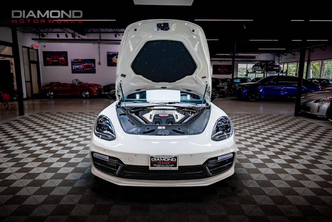 2019 Porsche Panamera